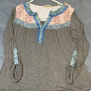 ONE WORLD Gray Long Sleeve Top with Blue Trim and Pink Yoke